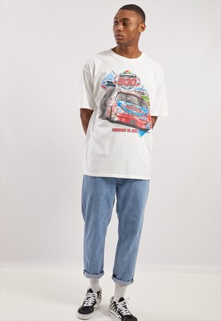 VINTAGE DAYTONA RACING NASCAR GRAPHIC T-SHIRT