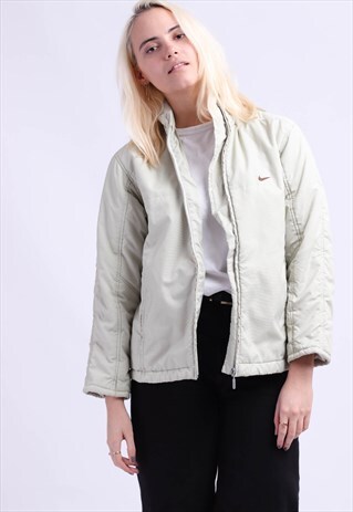 VINTAGE NIKE INSULATED JACKET