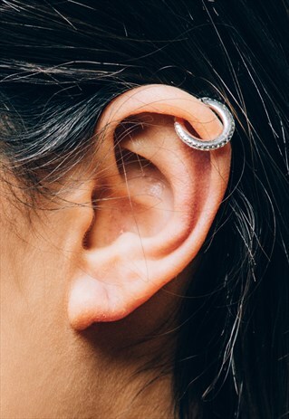 MICRO PAVE STONE EAR CUFF IN STERLING SILVER
