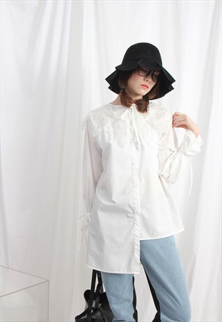 (KOREAN) HIGH LOW HEM LONGLINE BLOUSE WITH LACE COLLAR