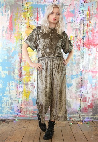 TROUSERS & TOP CO-ORDINATES IN SILVER GREEN