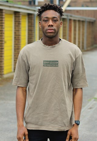 VINTAGE // HIGH COLLARED // T-SHIRT