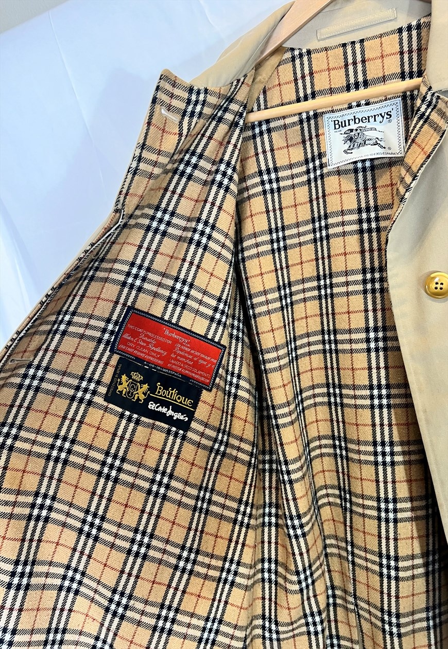 Burberry sales coat lining