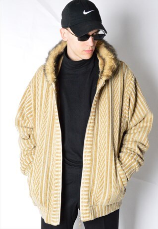 VINTAGE 90S BEIGE CAMEL KNIT JACKET WITH HOOD