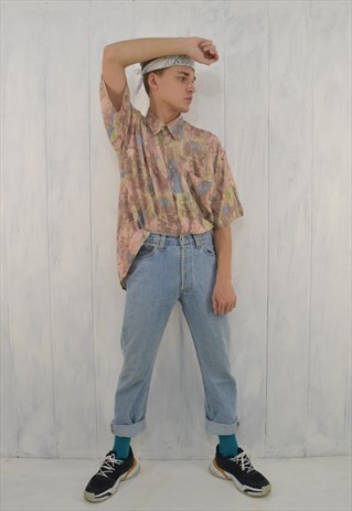 VINTAGE GRAPHIC FESTIVAL SHIRT