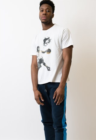 VINTAGE NIKE T-SHIRT