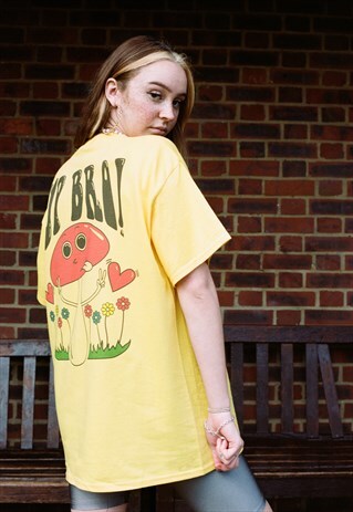 SHORT SLEEVED YELLOW T-SHIRT WITH SUP BRO MUSHROOM PRINT