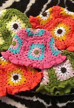 Sunflower crochet hat (as seen on Harry Styles)