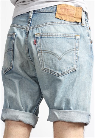 VINTAGE LEVI'S DENIM SHORTS