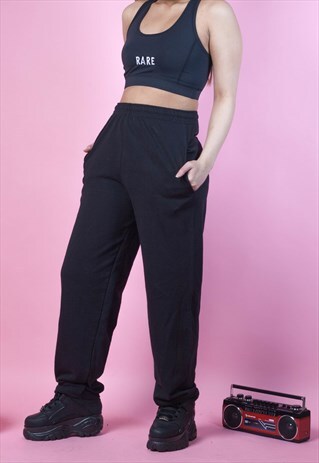 OVERSIZED JOGGERS IN BLACK
