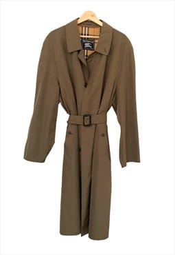 Vintage Burberry trench coat. XL