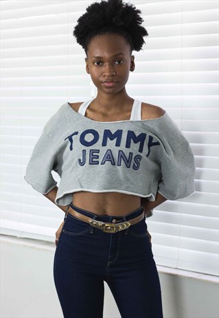 VINTAGE TOMMY HILFIGER CROP TOP REWORKED LOGO 90S X 7.7