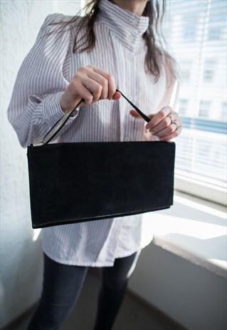 VINTAGE 80'S BLACK SUEDE CLUTCH
