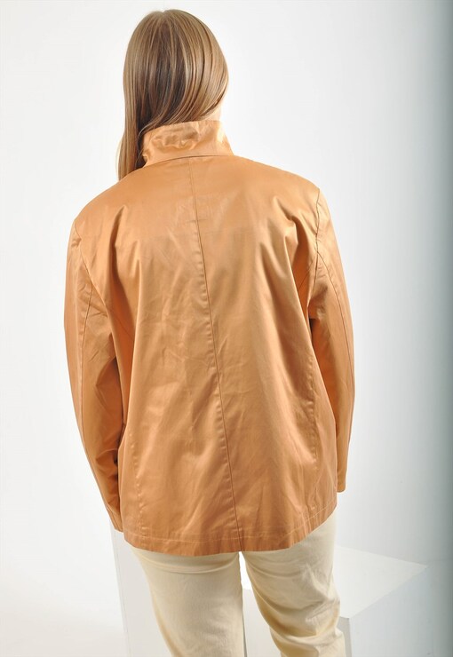 garment image