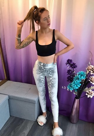 WHITE SNAKEPRINT LEGGINGS