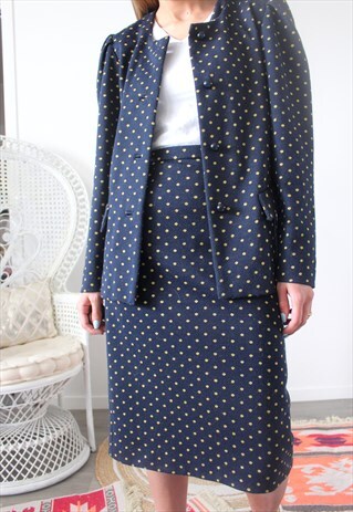 JACKET AND SKIRT SIZE S / M