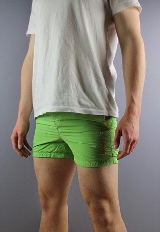 VINTAGE LOTTO SHORTS IN GREEN WITH POCKETS, EMBROIDERED LOGO