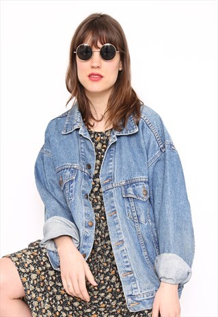 VINTAGE 90S BLUE DENIM OVERSIZED JACKET