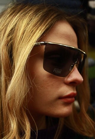VINTAGE LUXURY SUNGLASSES FERRE MOD. 121S ALUTANIUM