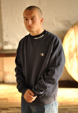 VINTAGE 90S CHAMPION SPELL OUT SWEATER