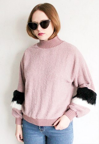 BORG SWEATSHIRT WITH FURRY SLEEVES
