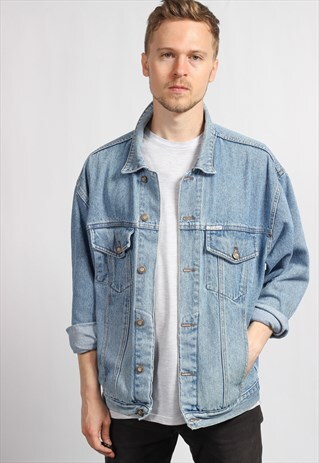 VINTAGE DENIM JACKET