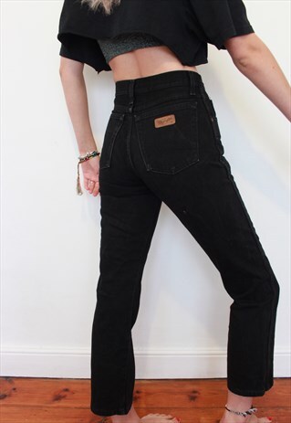 VINTAGE 90S VERY HIGH WAISTED WRANGLER MOM JEANS W26 L30