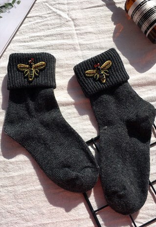 WINTER BEE SOCKS
