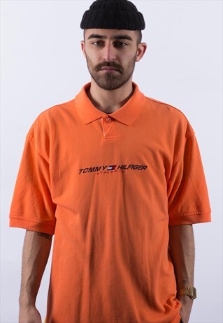 TOMMY HILFIGER SPELLOUT POLO