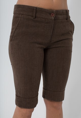 BROWN LOW WAISTED SHORT TROUSERS