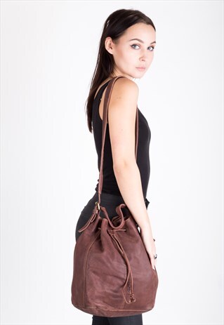 VINTAGE SUEDE BUCKET BAG