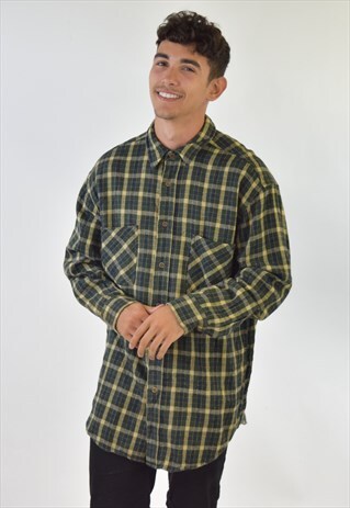 VINTAGE 90S GREEN PLAID FLANNEL SHIRT