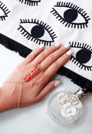 GOLD CORAL BEADED CHAIN RING HAND BRACELET