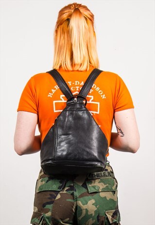 VINTAGE 90'S BLACK LEATHER RUCKSACK BACKPACK