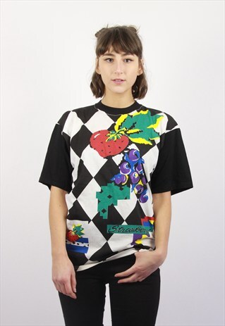 VINTAGE 90S TSHIRT