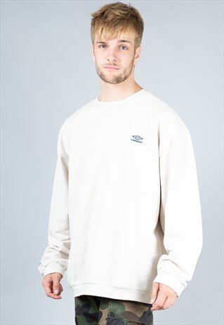 90'S CREAM SMALL EMBROIDERED LOGO UMBRO SWEATSHIRT