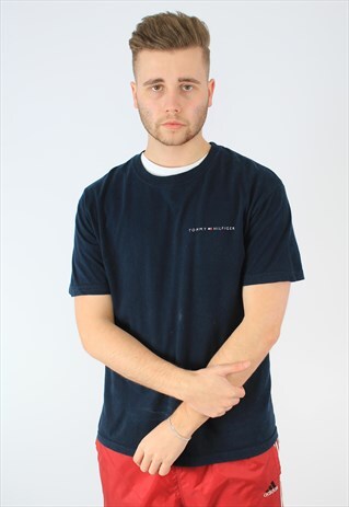 TOMMY HILFIGER 90S SPELLOUT BASIC T-SHIRT
