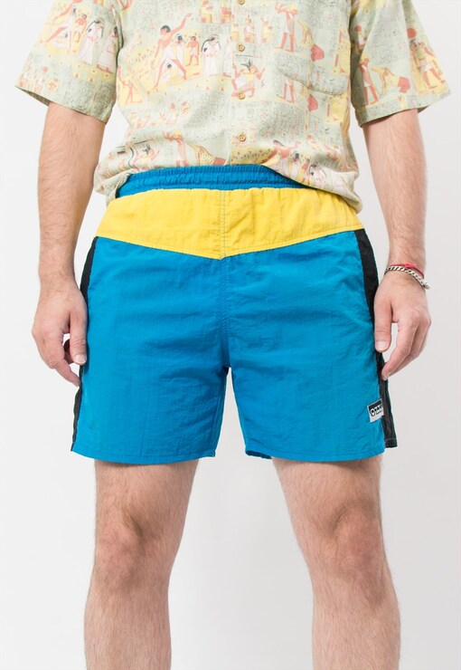 garment image
