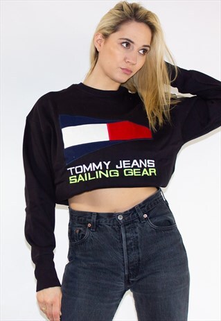 RETRO TOMMY HILFIGER SPELL OUT SAILING GEAR SWEATSHIRT