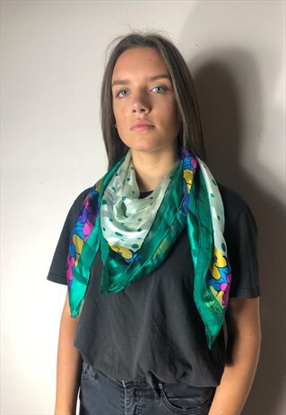 GIVENCHY FLORAL SCARF (OS)