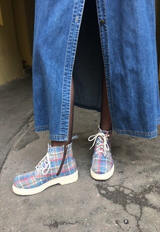 VINTAGE 90' DR MARTENS ZIPPED SHOES WITH AIR CUSHION SOLE