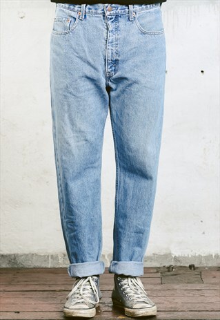 VINTAGE BLUE LEVIS JEANS