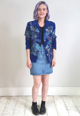 VINTAGE 80'S BLUE AND GOLD EMBROIDERED THICK CARDIGAN