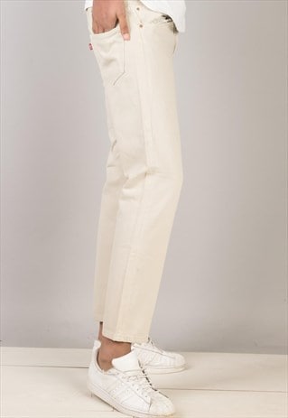 VINTAGE LEVIS 401 DENIM JEANS /CV036