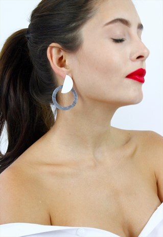 GREY ACRYLIC RESIN PERSPEX DROP DANGLE WHITE HOOP EARRINGS