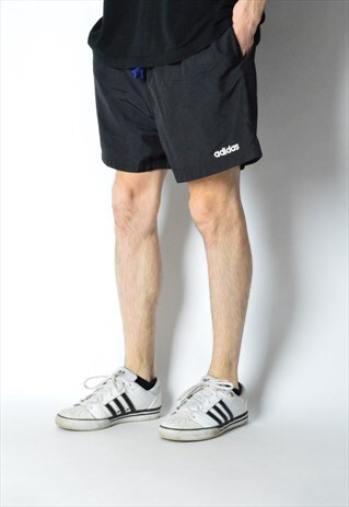 VINTAGE 90S BLACK ADIDAS SPORTS SHORTS