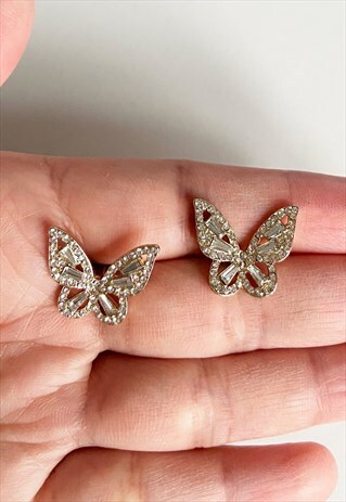 GOLD BUTTERFLY WITH SILVER STONE STUD EARRING