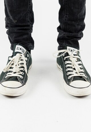 VINTAGE CONVERSE TRAINERS