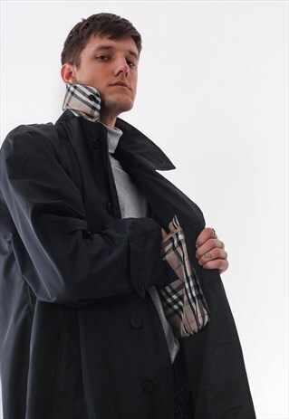 VINTAGE BURBERRY PACKABLE NYLON MAC COAT BLACK NOVA CHECK