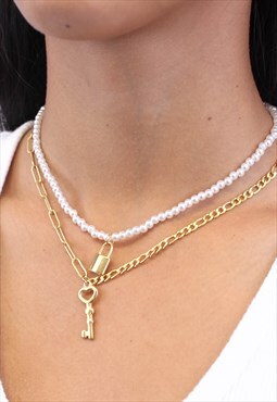 Layered Pearl Lock 18k Gold Dainty Hanging Key Necklace 
